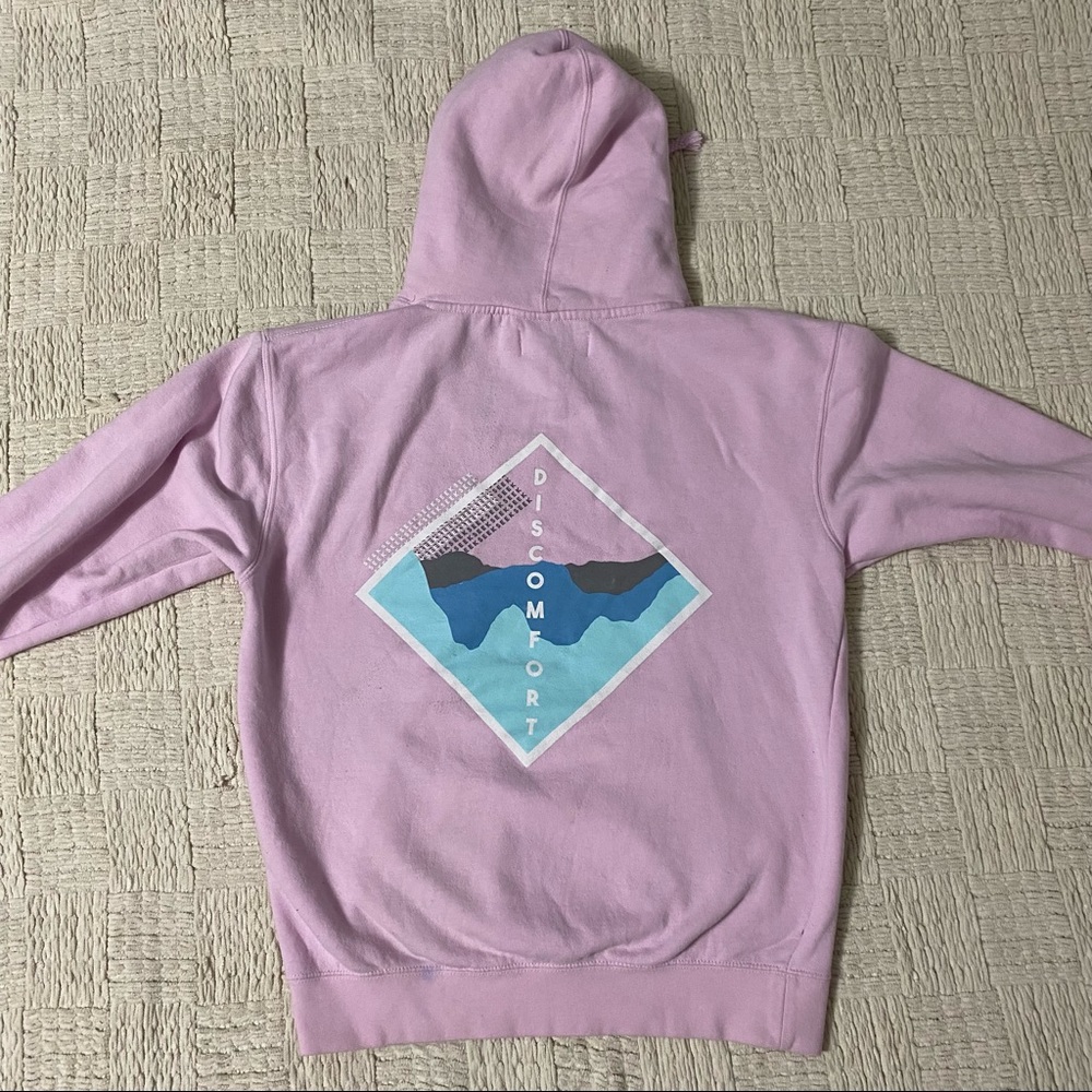 Seek Discomfort Adult Unisex M Hoodie Sweatshirt Pink Graphic Logo Double Sided